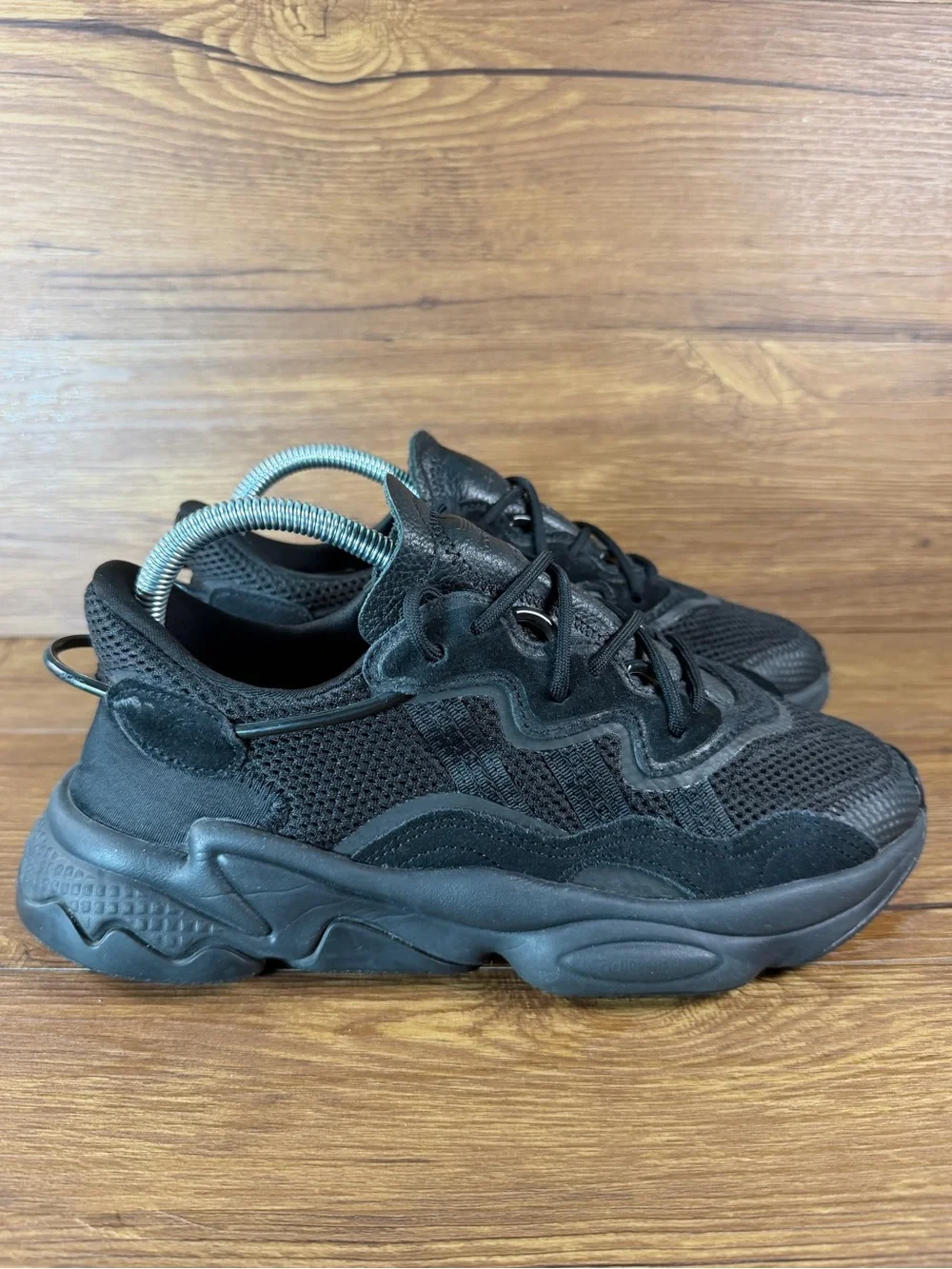 Adidas Ozweego Sneakers Black Suede‎ Men’s Size 7 Chunky Shoes